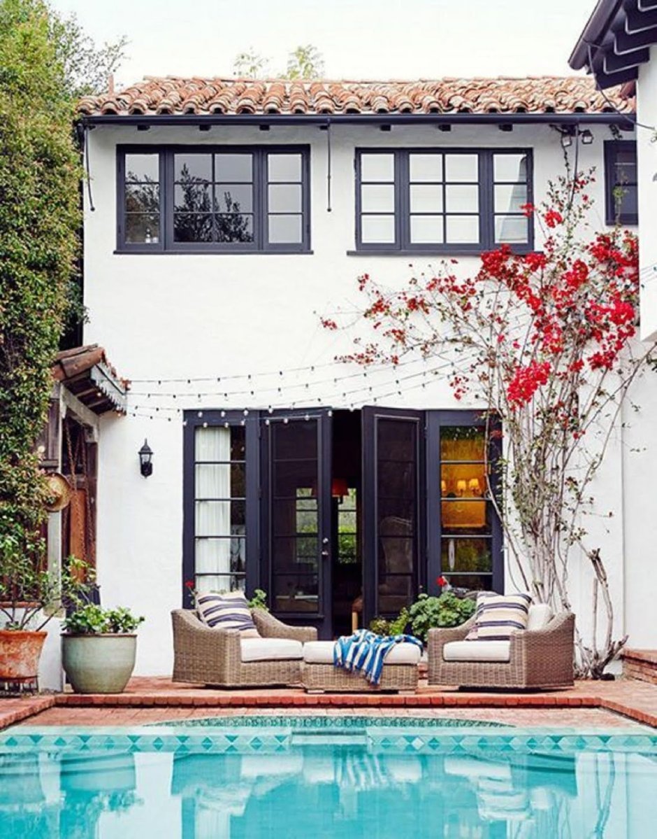 Проекты небольших дачных домиков в испанском стиле