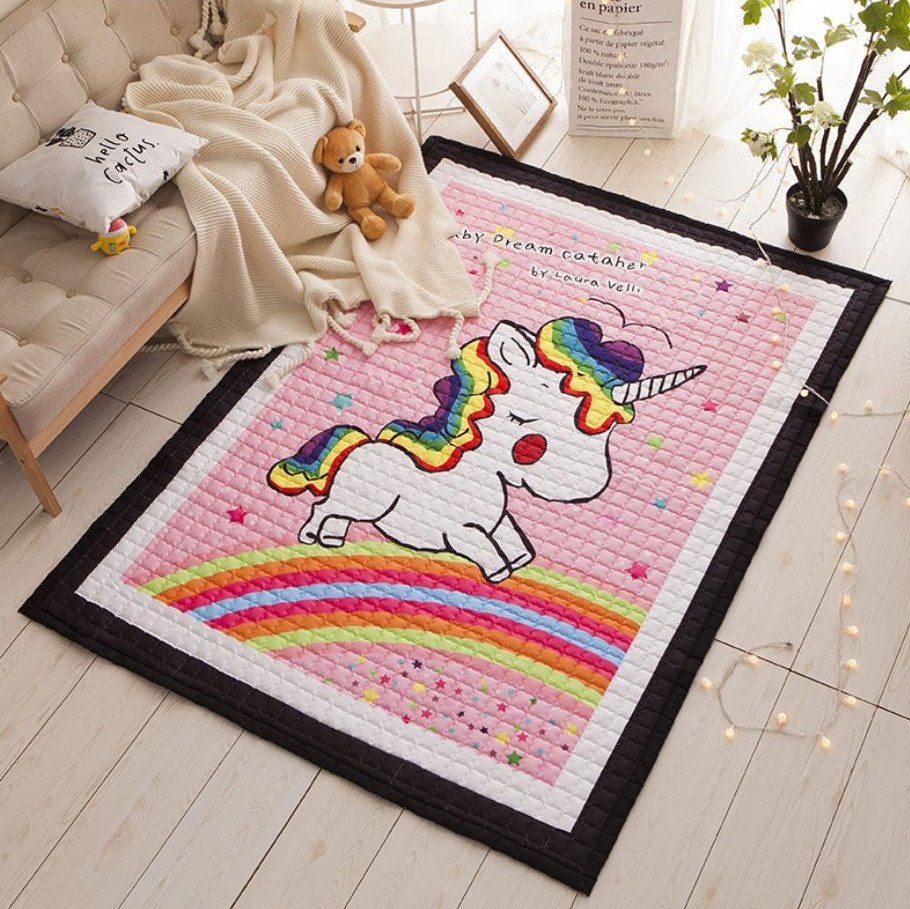 Ковер с единорогом