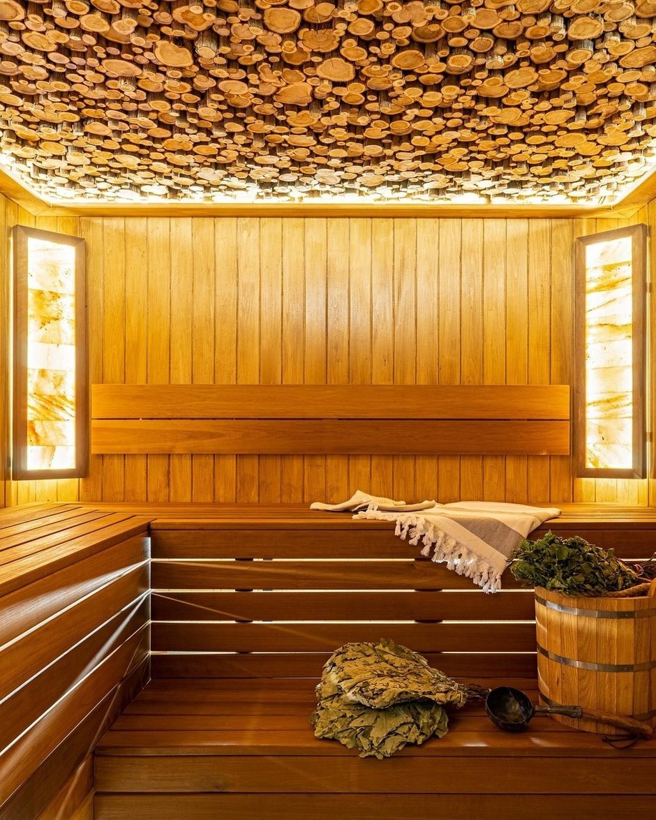 Потолок в парной