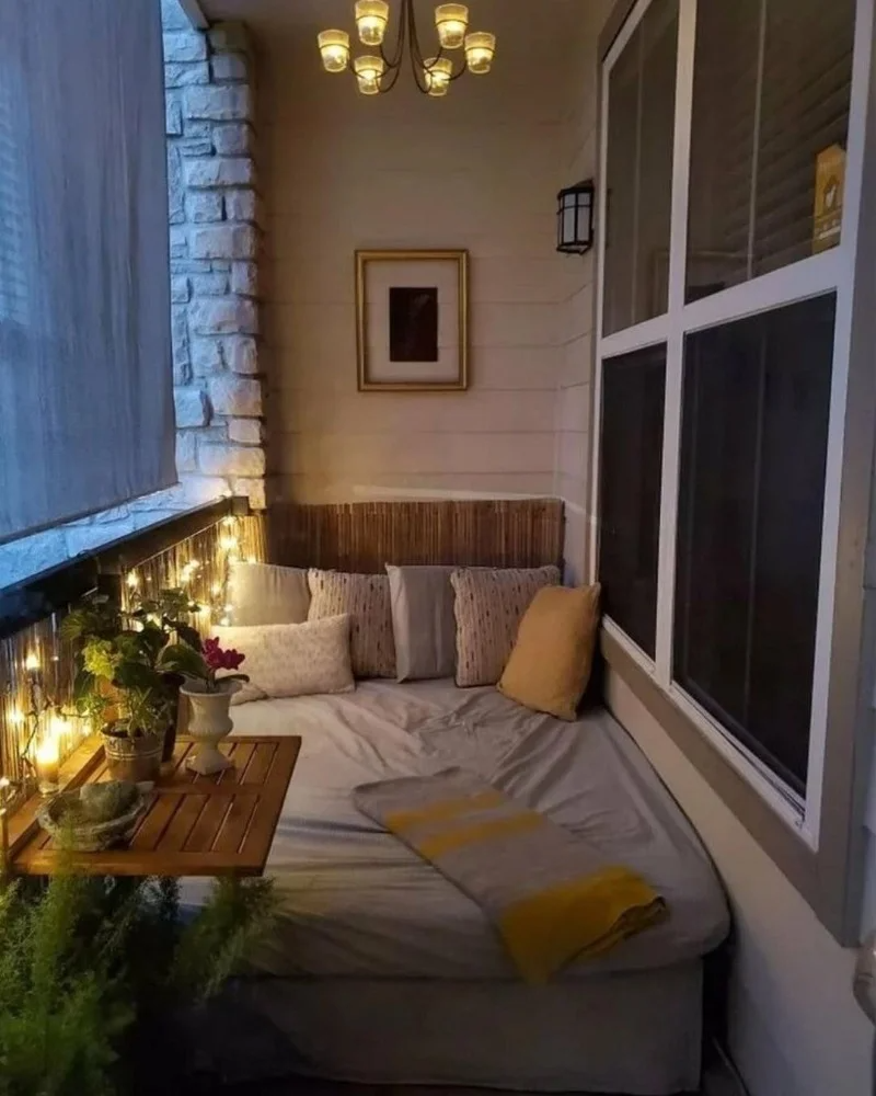 Уютный балкон