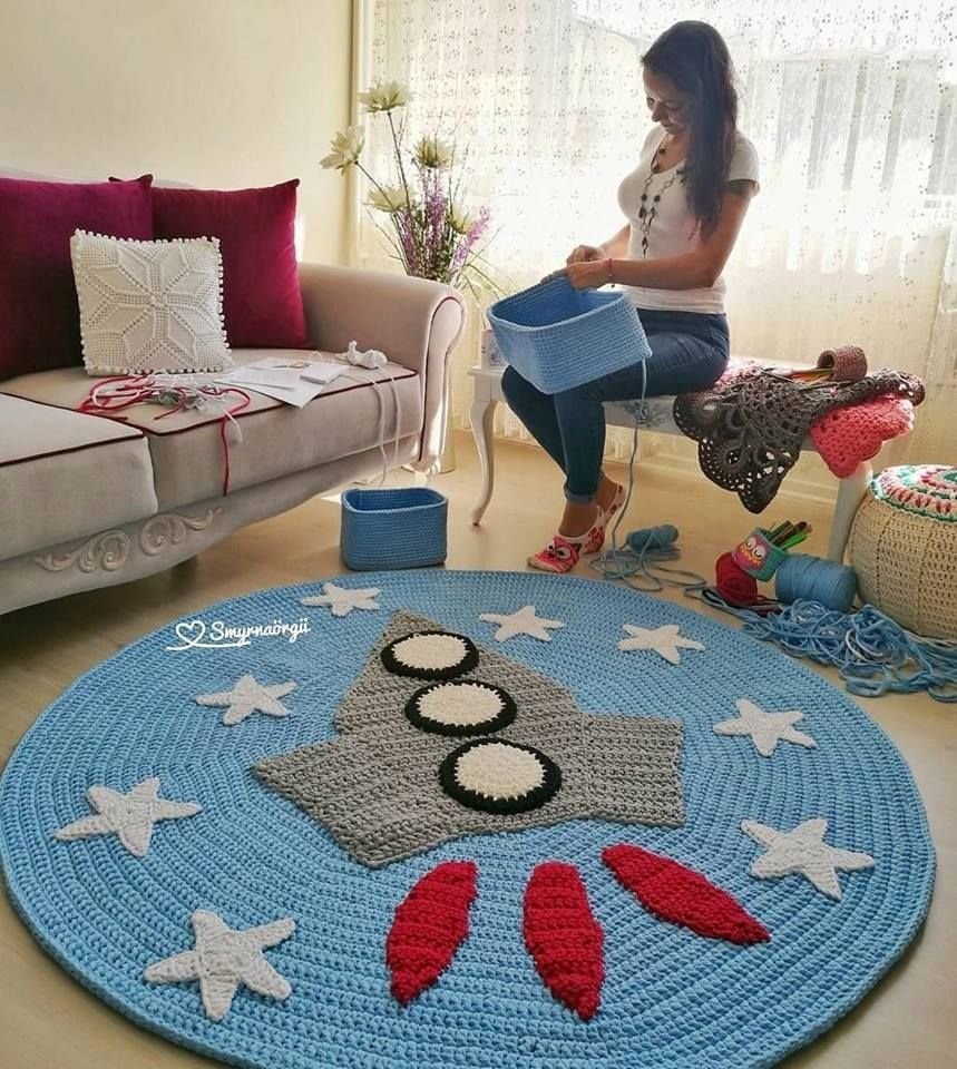 Вязаные коврики