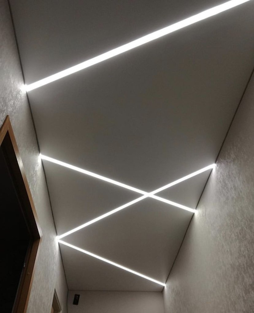 Парящий потолок с подсветкой