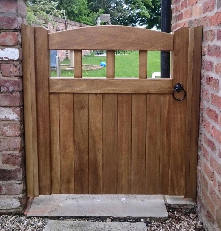 Wood Garden Gate - arched Top Design