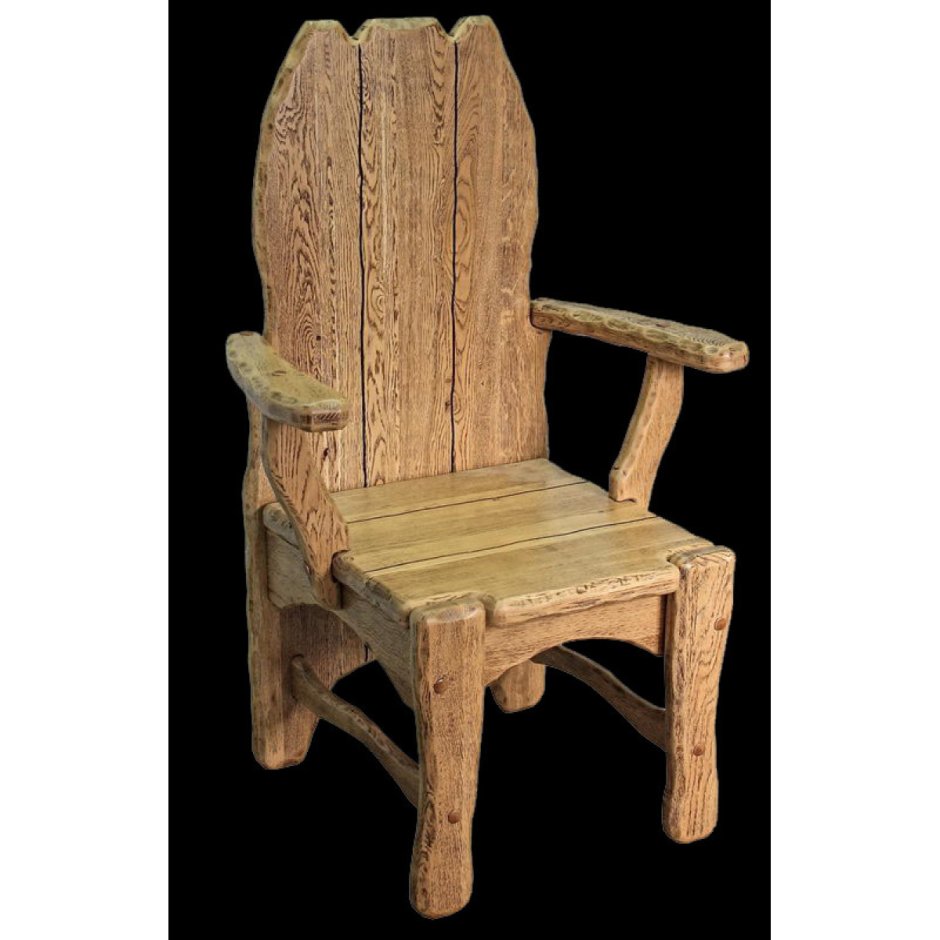 Старинные кресла из дерева