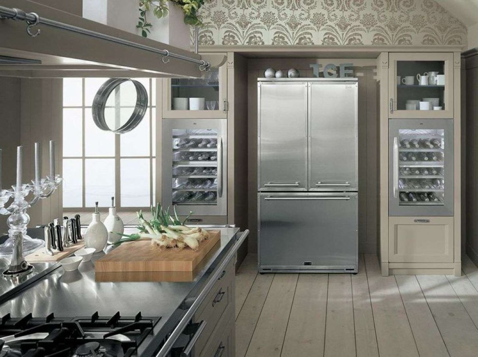 Встроенные холодильники в кухню