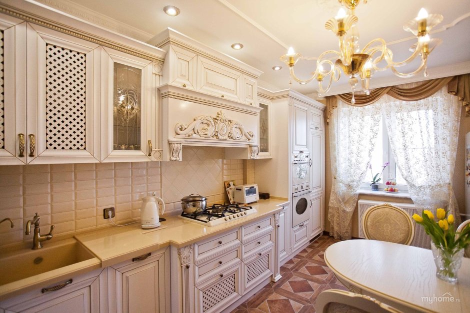 Кухонные витражи в классическом стиле
