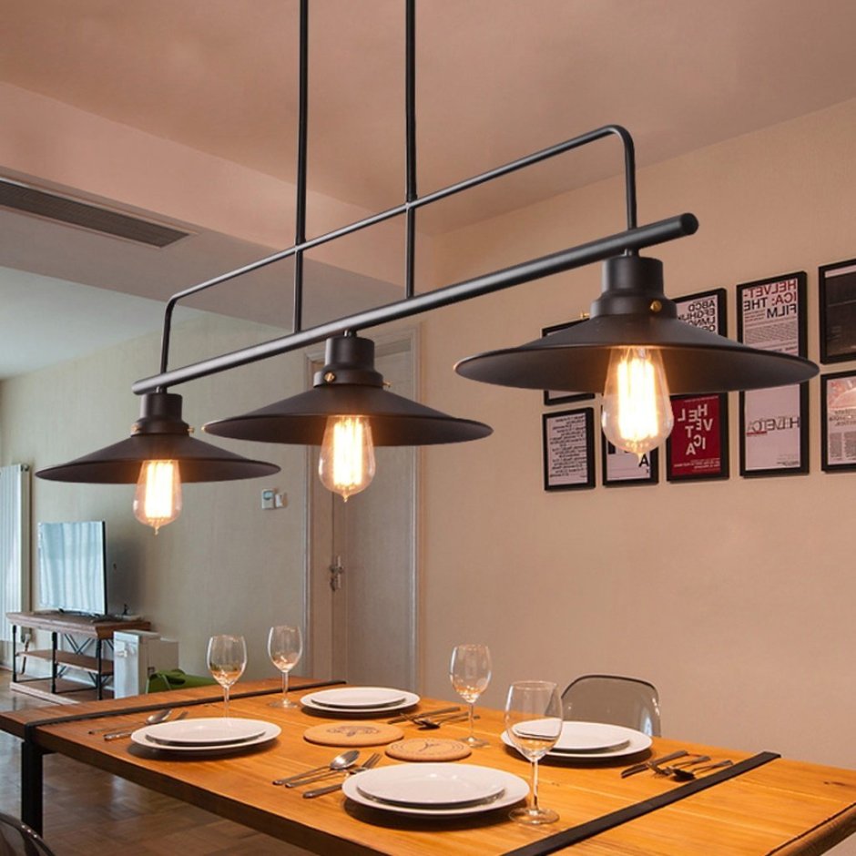 Светильники лофт подвесные в интерьере на кухне