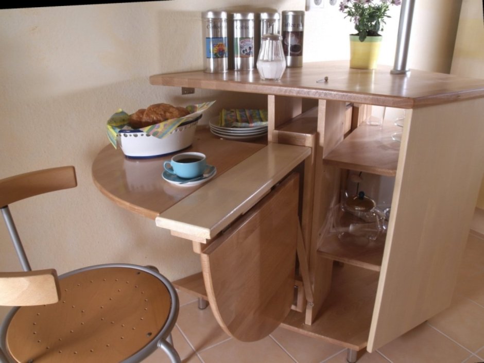 Кухонный стол трансформер для маленькой кухни