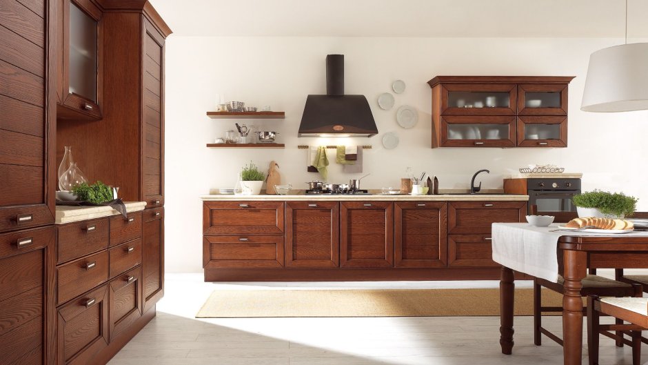 Кухонная мебель коричневого цвета