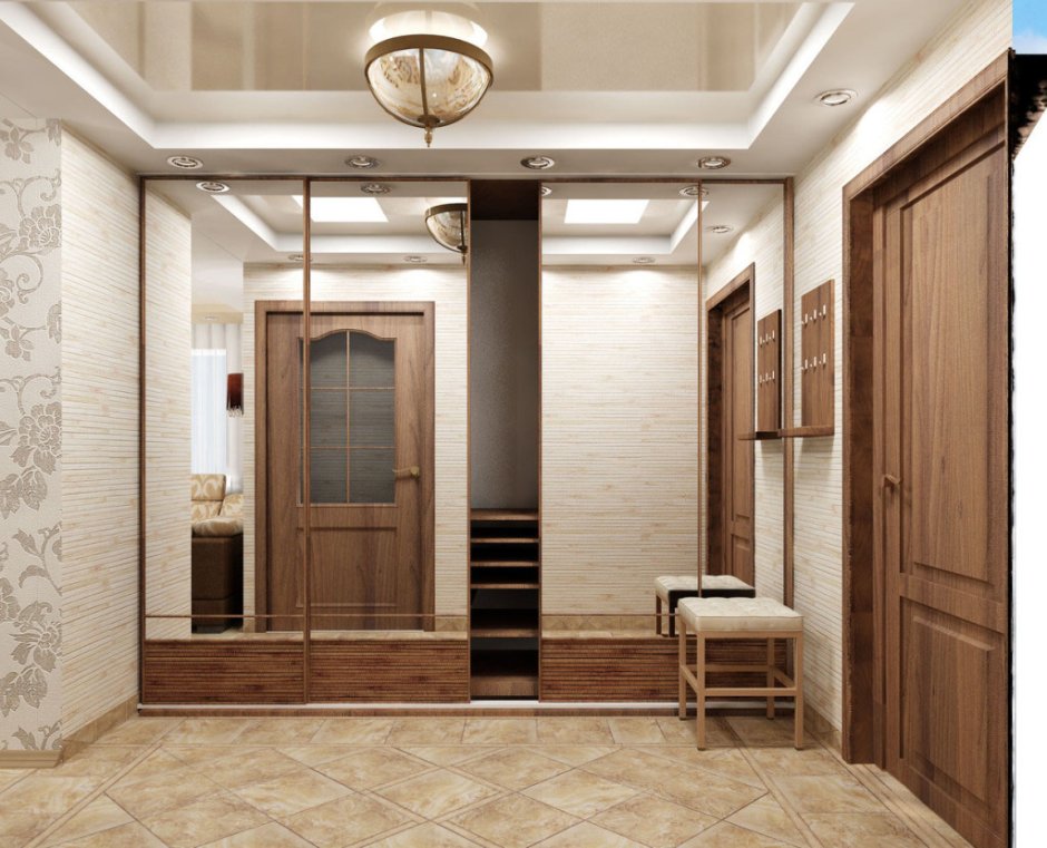 Интерьер большой квадратной прихожей