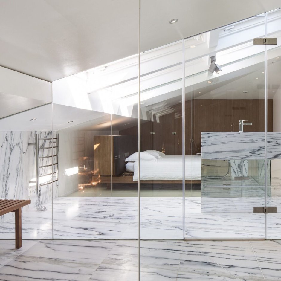 Перегородка для зонирования мансарды