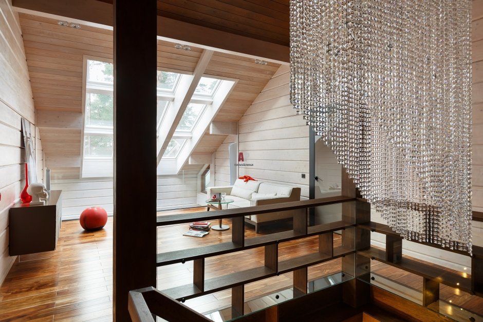 Декоративная перегородка на мансарде