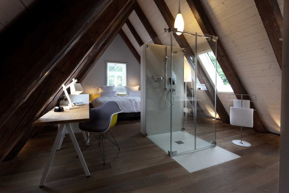 Комната на мансардном этаже