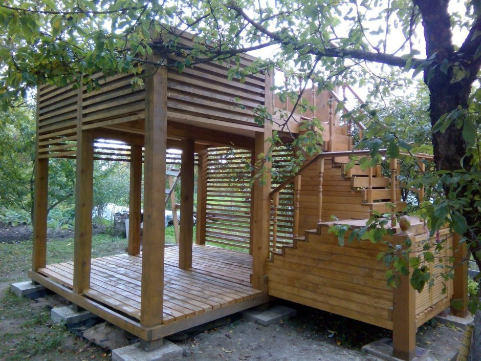 Тини Хаус с террасой