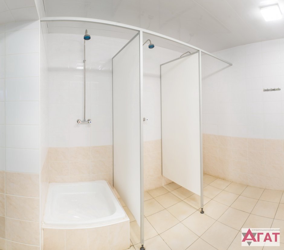 Душевые из HPL пластика