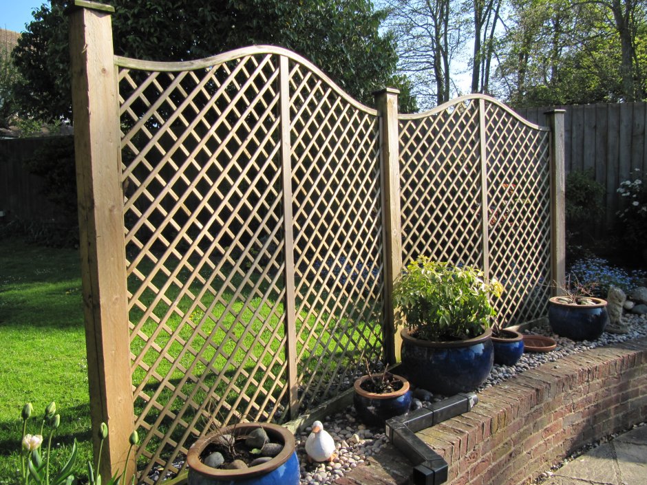 Забор декоративный для сада