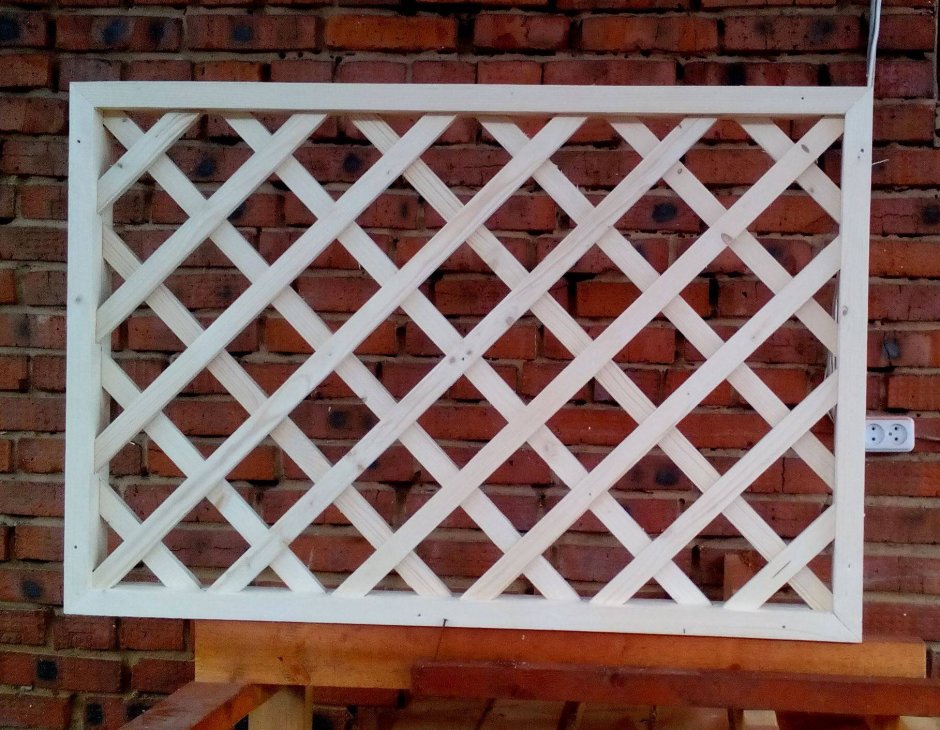 Решетка деревянная декоративная