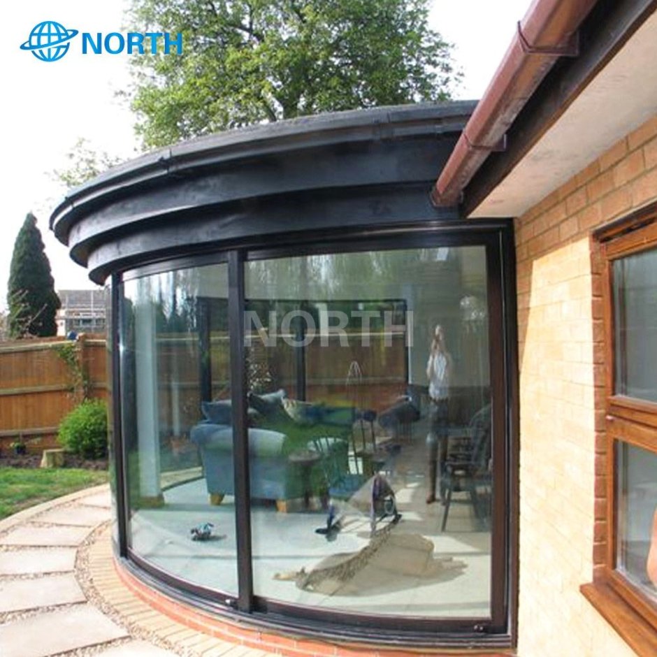 Полукруглые застекленные веранды