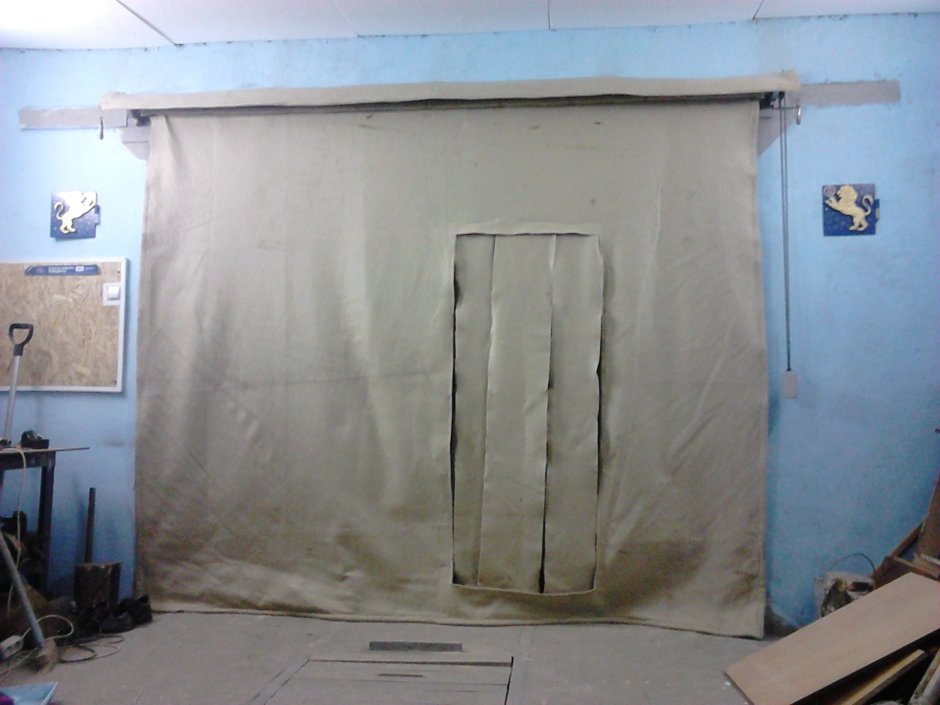 Штора в гараж