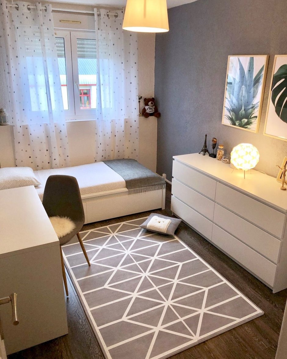 Потолок в детской комнате натяжной