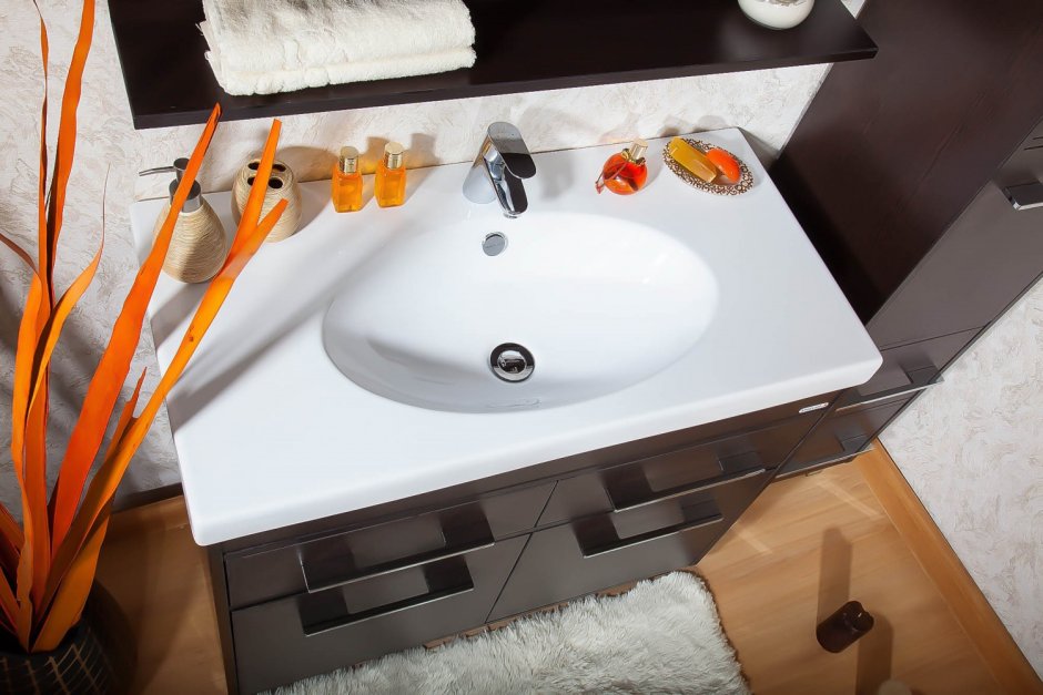 Тумба Бриклаер Чили 90 и раковина Сантек 90