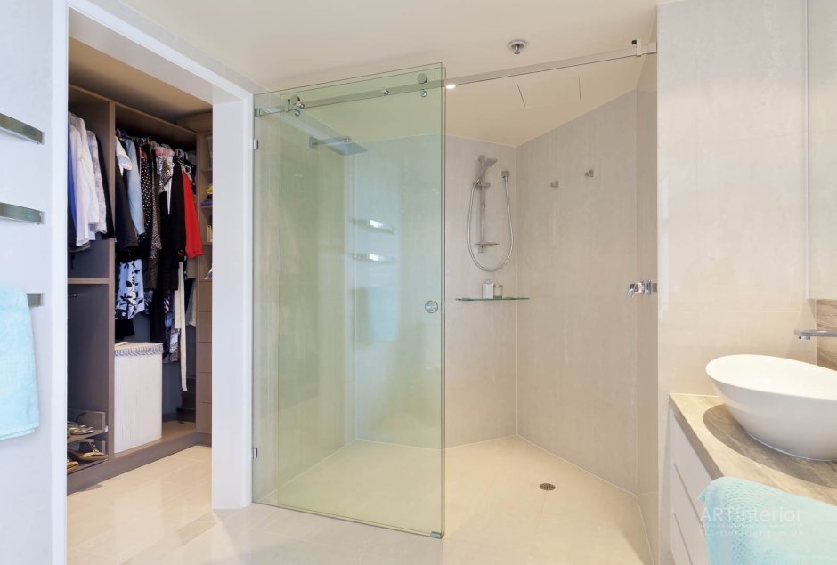 Ванная комната с гардеробной