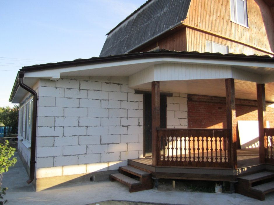 Открытая веранда из пеноблоков