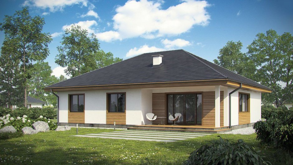 Одноэтажный дом с вальмовой крышей и террасой