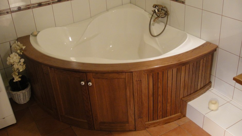 Экран для ванны из вагонки