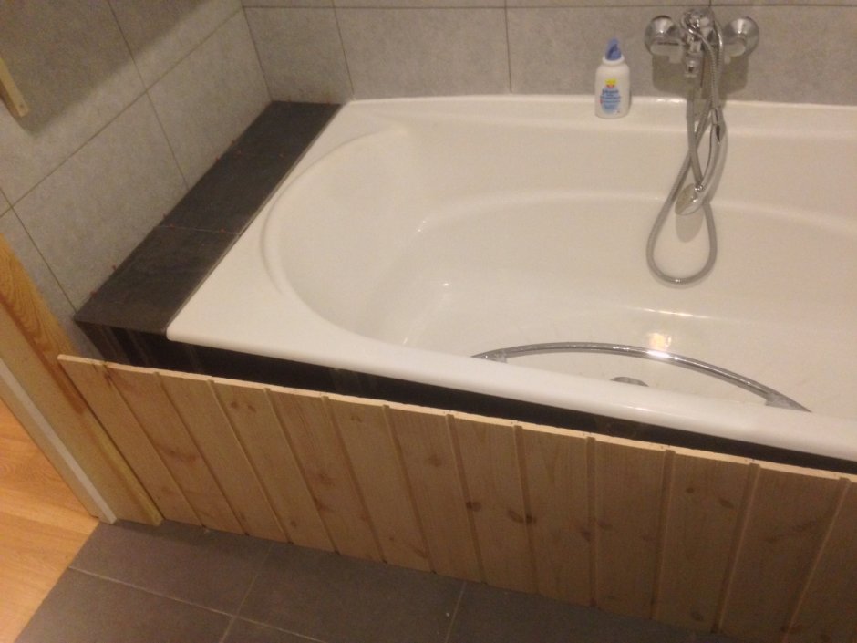 Дизайнерские экраны для ванны