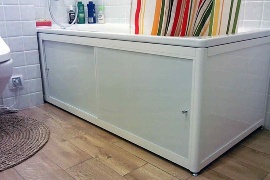 Экран под ванную