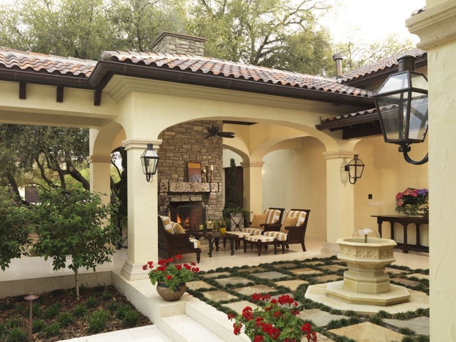 Испанский колониальный стиль беседка