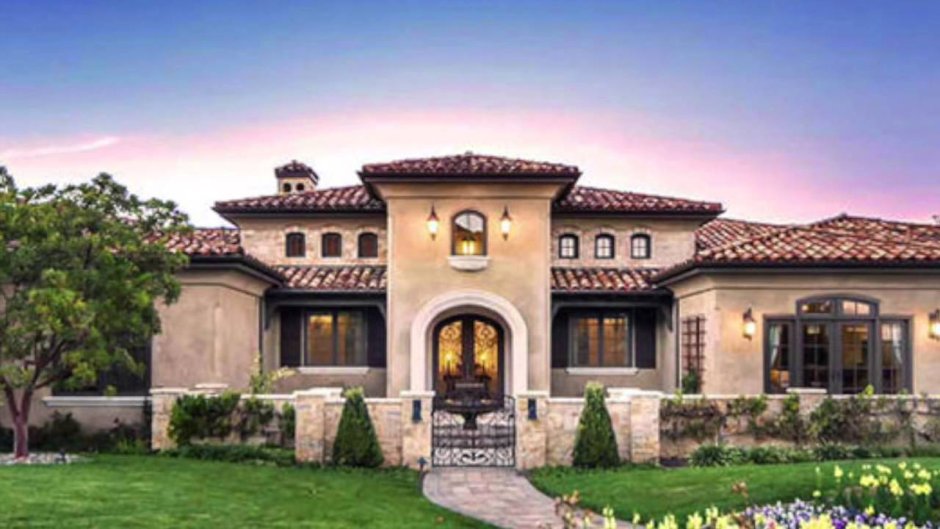 Архитектура вилла в испано-мавританском