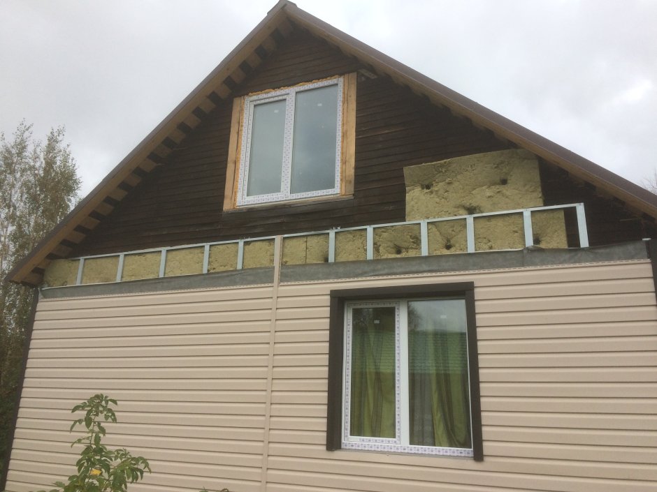 Отделка фронтона