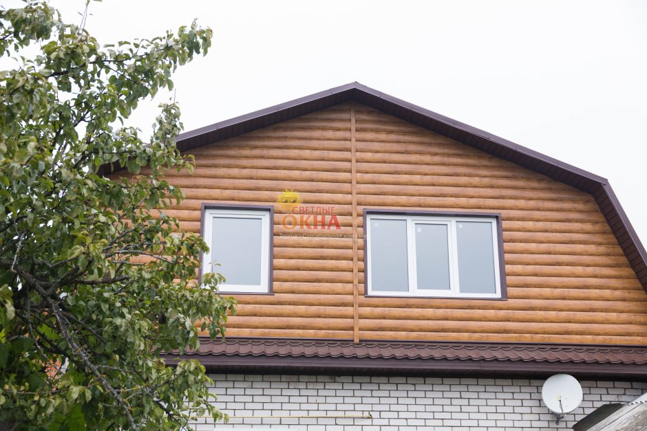 Металлосайдинг на фронтон