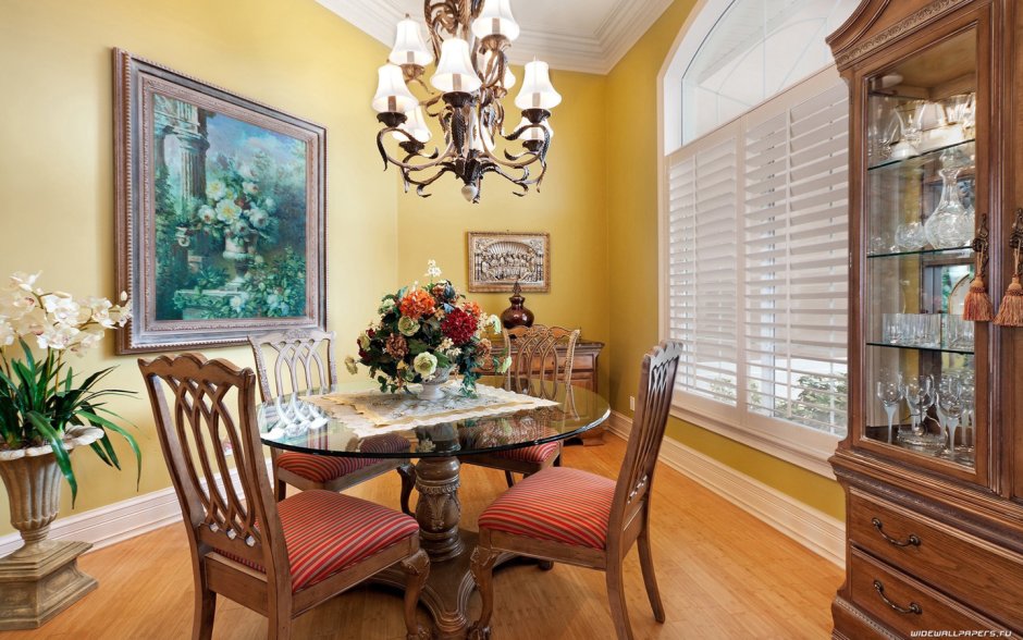 Столовая комната