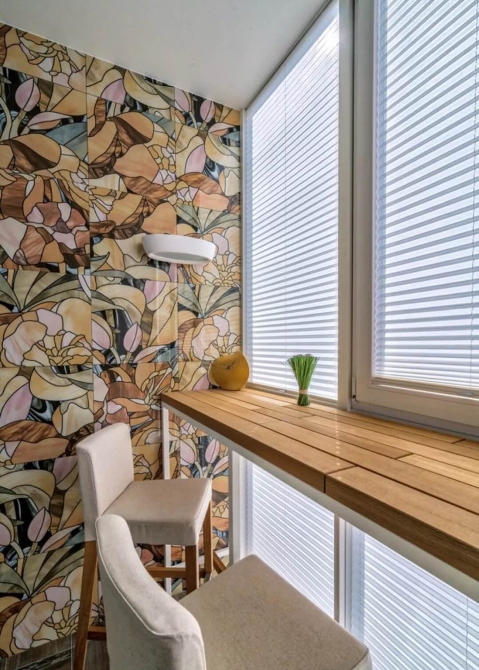 Отделка балкона декоративным камнем