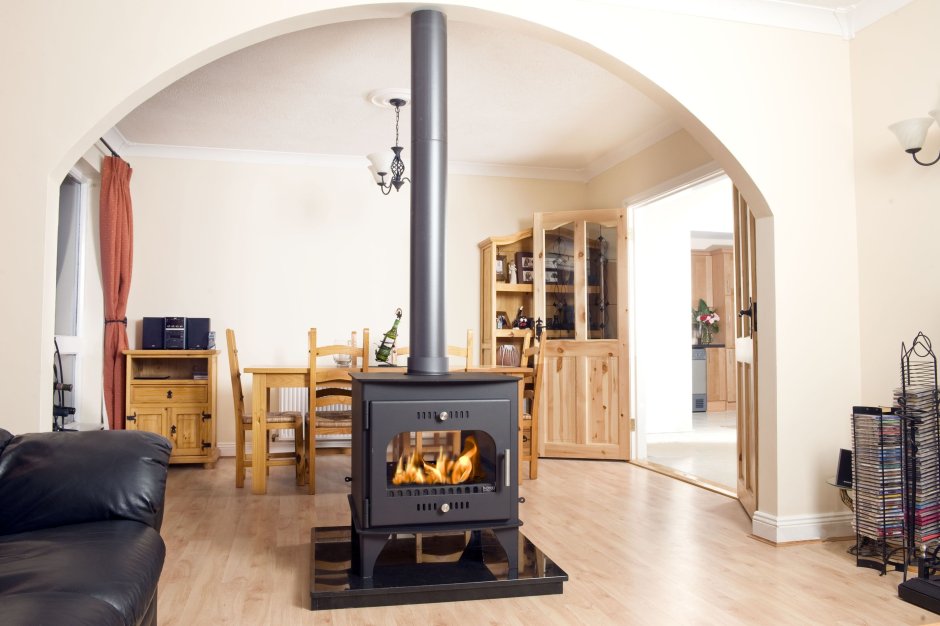 Камины для загородного дома