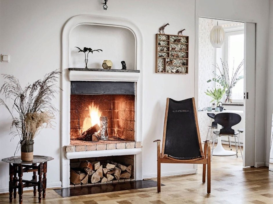 Угловой камин