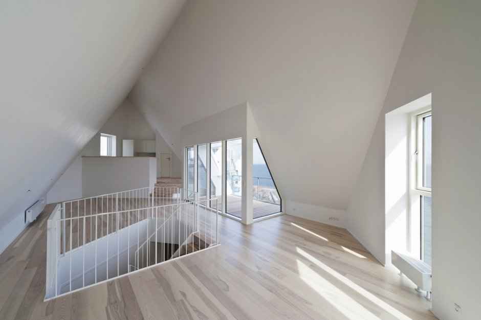 The Iceberg / search + cebra + JDS + Louis Paillard Architects