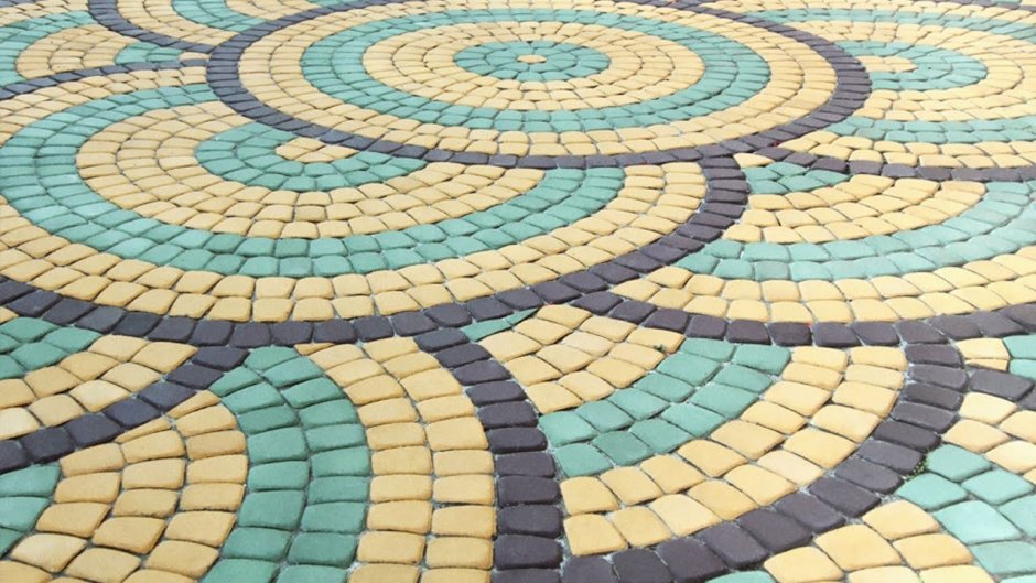 Мозаика из тротуарной плитки