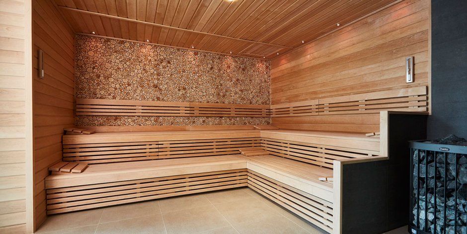 Потолок в сауне