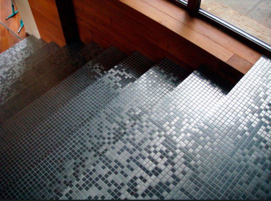 Металлическая мозаика на пол