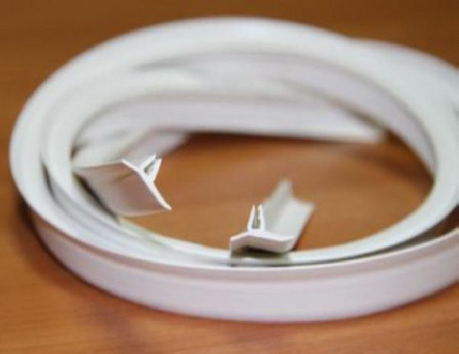 ПВХ профиль штапиковый (вид 2) перфорированный