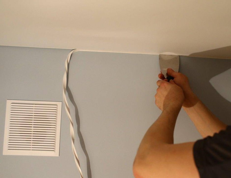 Потолочная вставка для натяжных потолков