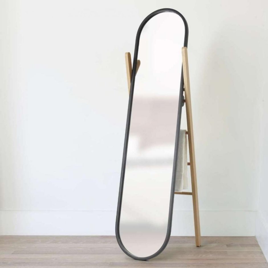 Зеркало с вешалкой напольное