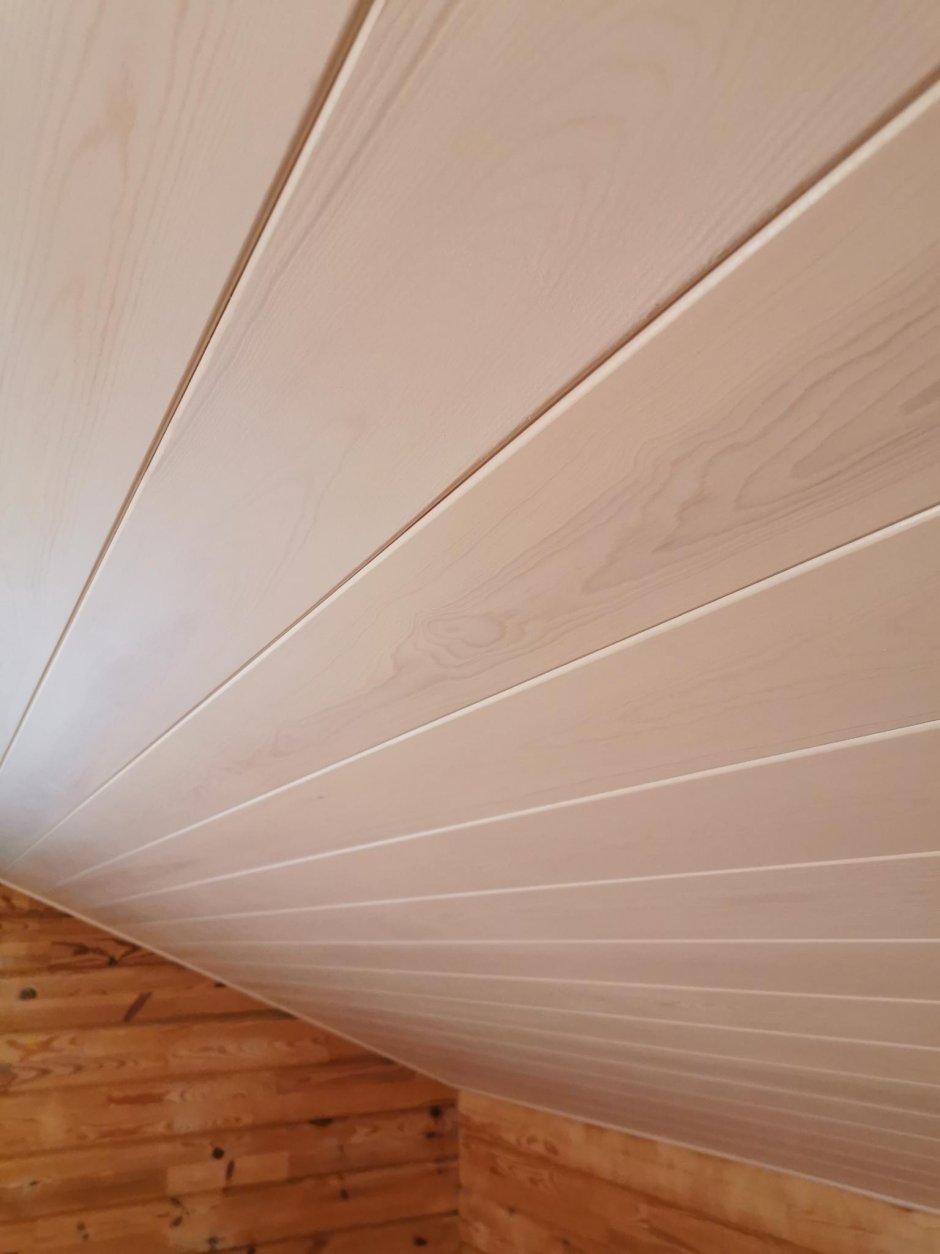 Вагонка штиль на мансарде