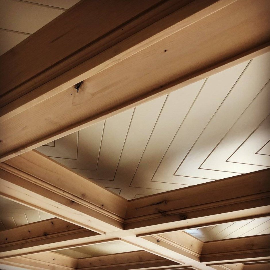 Отделка стен фанерой