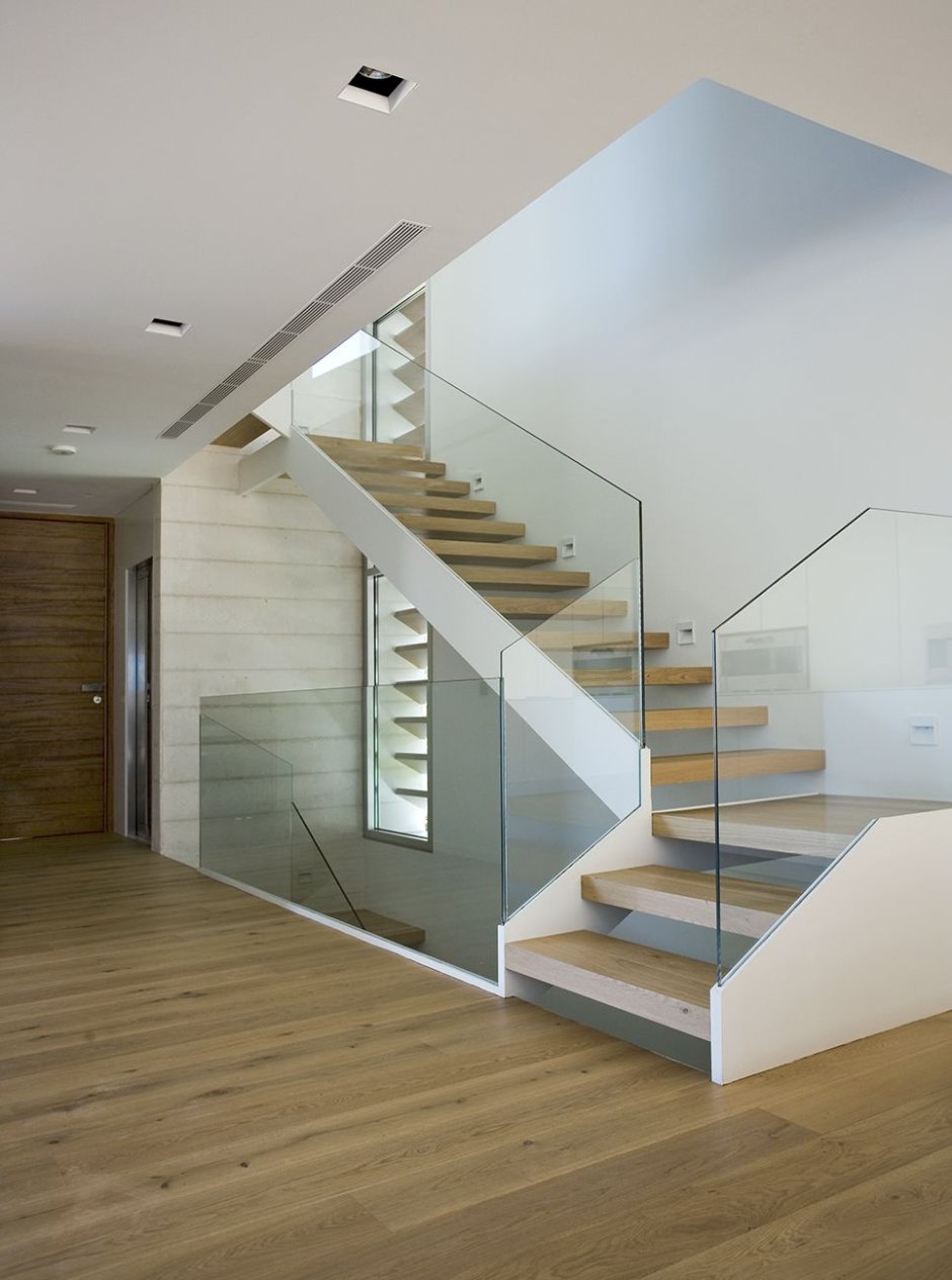 Лестница в таунхаусе