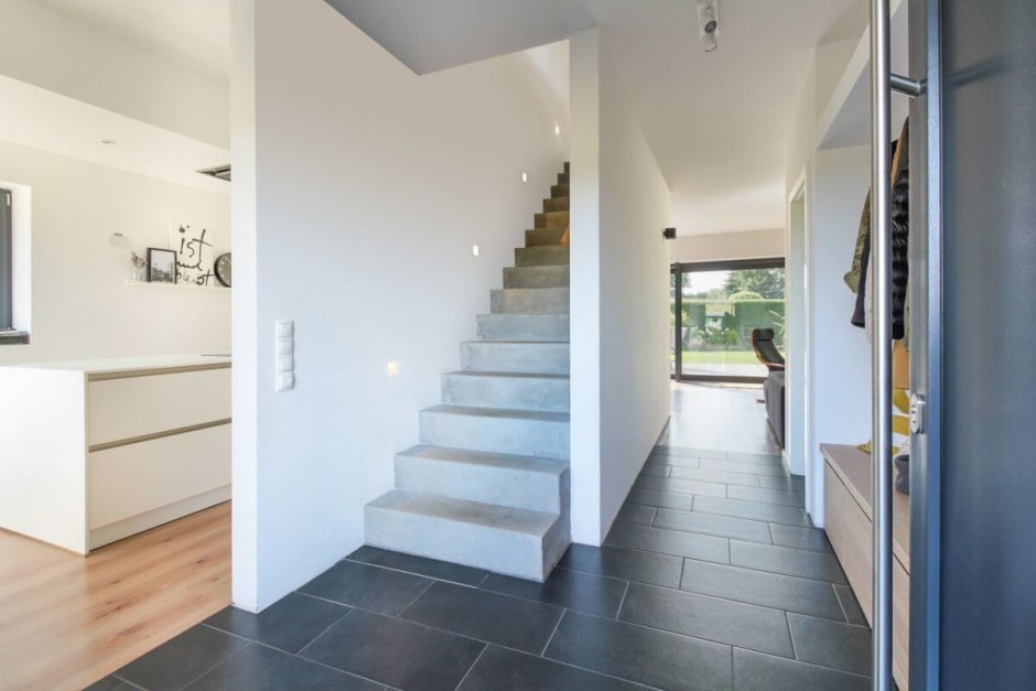 Парящая лестница